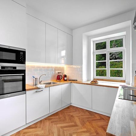 Downtown Suites Mala Strana プラハ エクステリア 写真