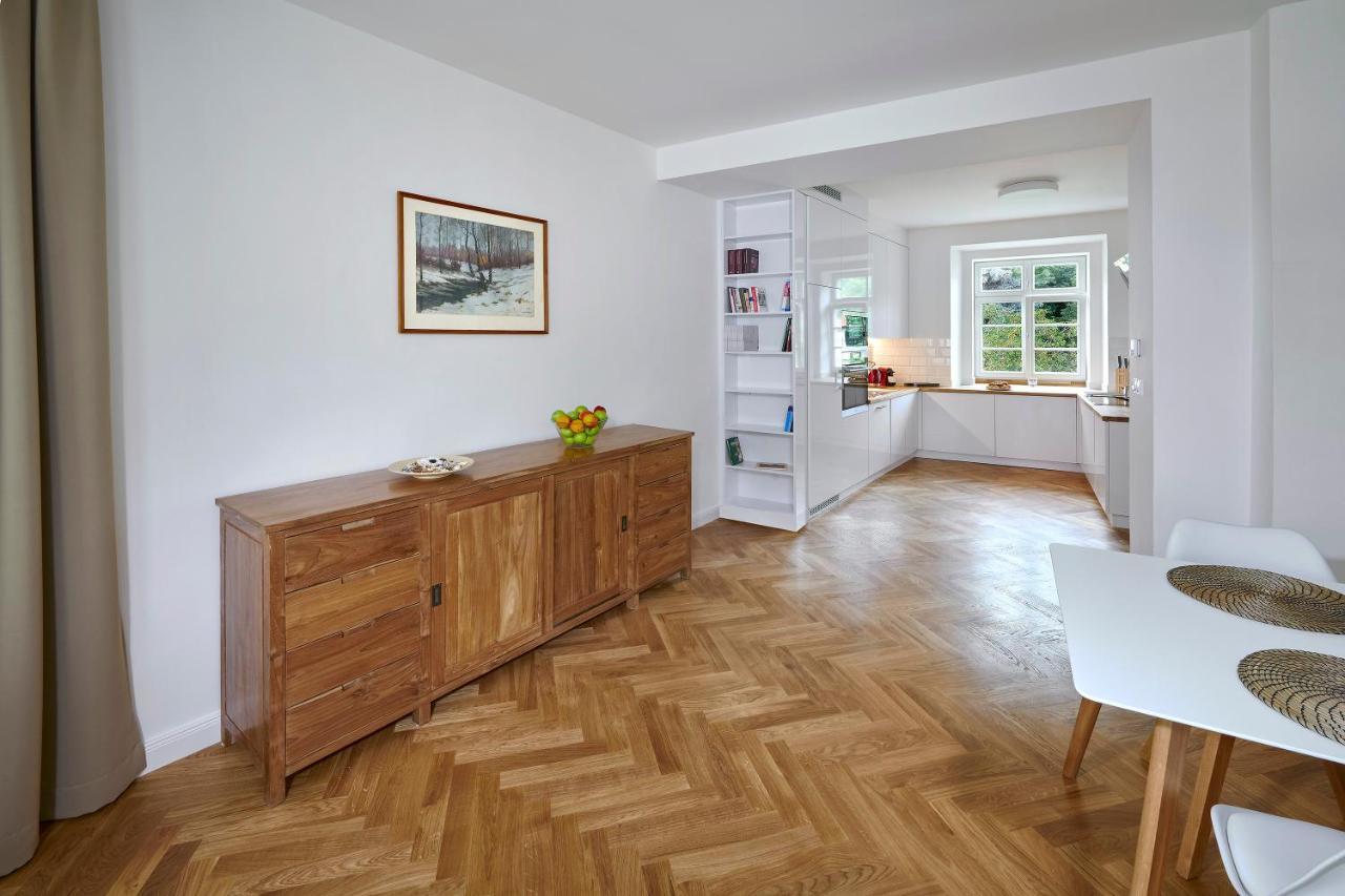 Downtown Suites Mala Strana プラハ エクステリア 写真