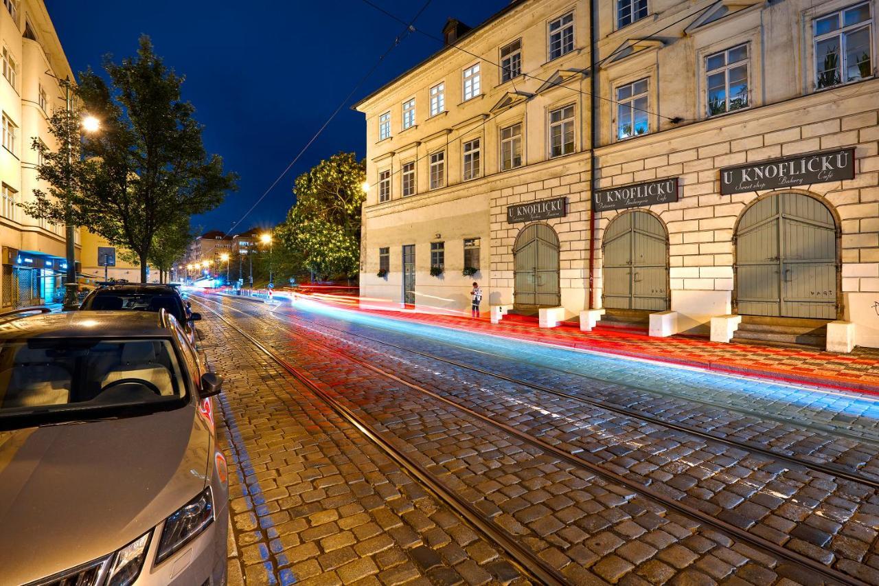 Downtown Suites Mala Strana プラハ エクステリア 写真
