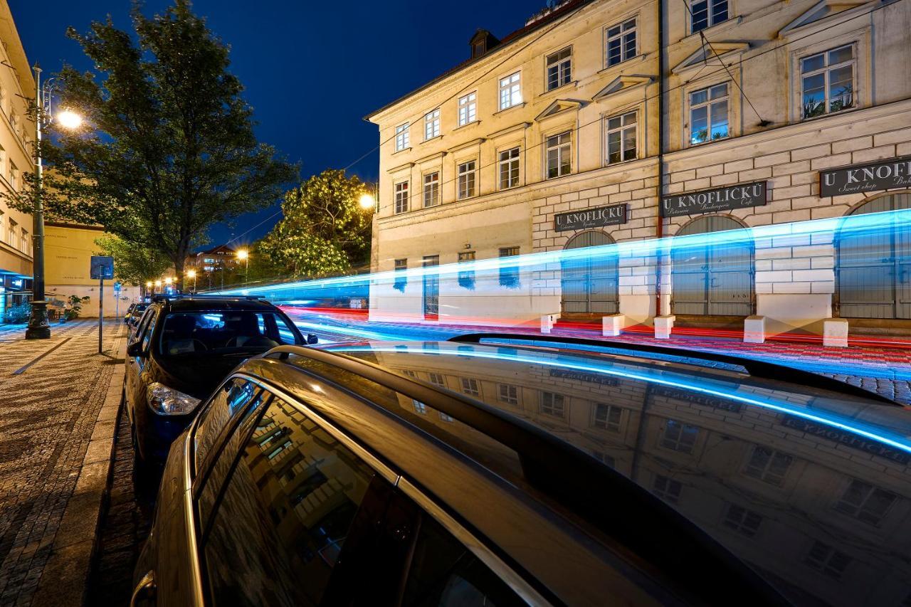 Downtown Suites Mala Strana プラハ エクステリア 写真